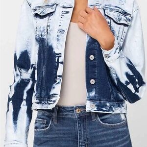 Vervet tie dye distressed denim jacket size small
